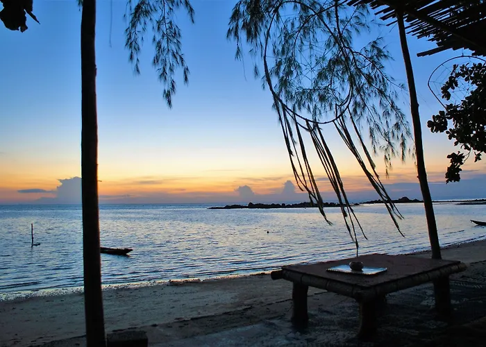 Haad Chao Phao Resort