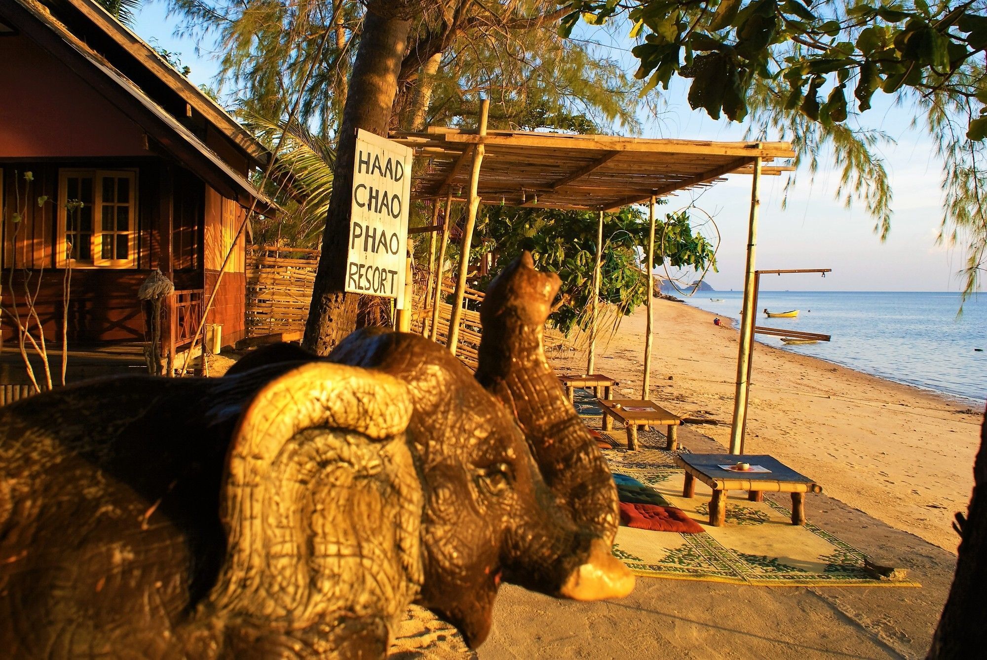 Haad Chao Phao Resort